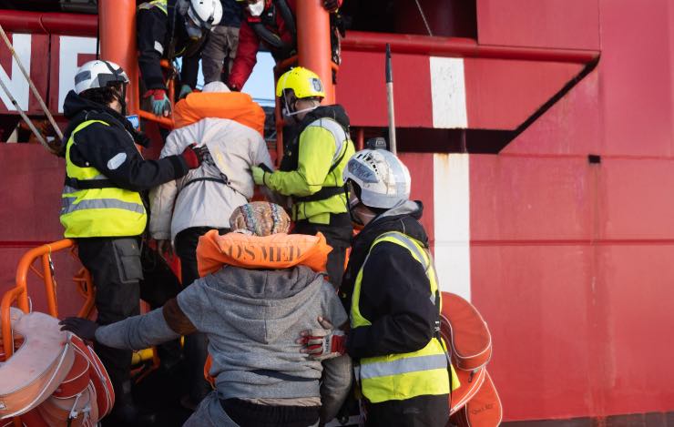 Migranti portati in salvo dalla Ong Humanity 1