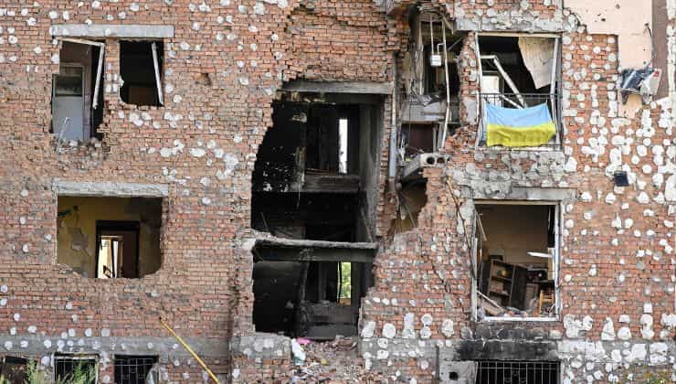 Palazzo distrutto dai bombardamenti