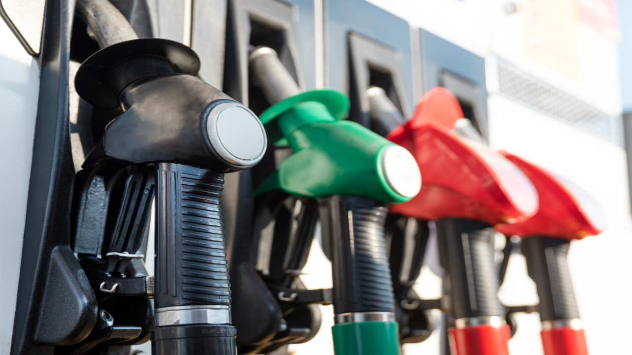 I prezzi attuali di benzina e diesel