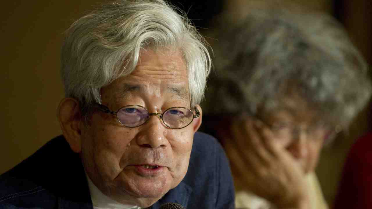 Kenzaburo Oe