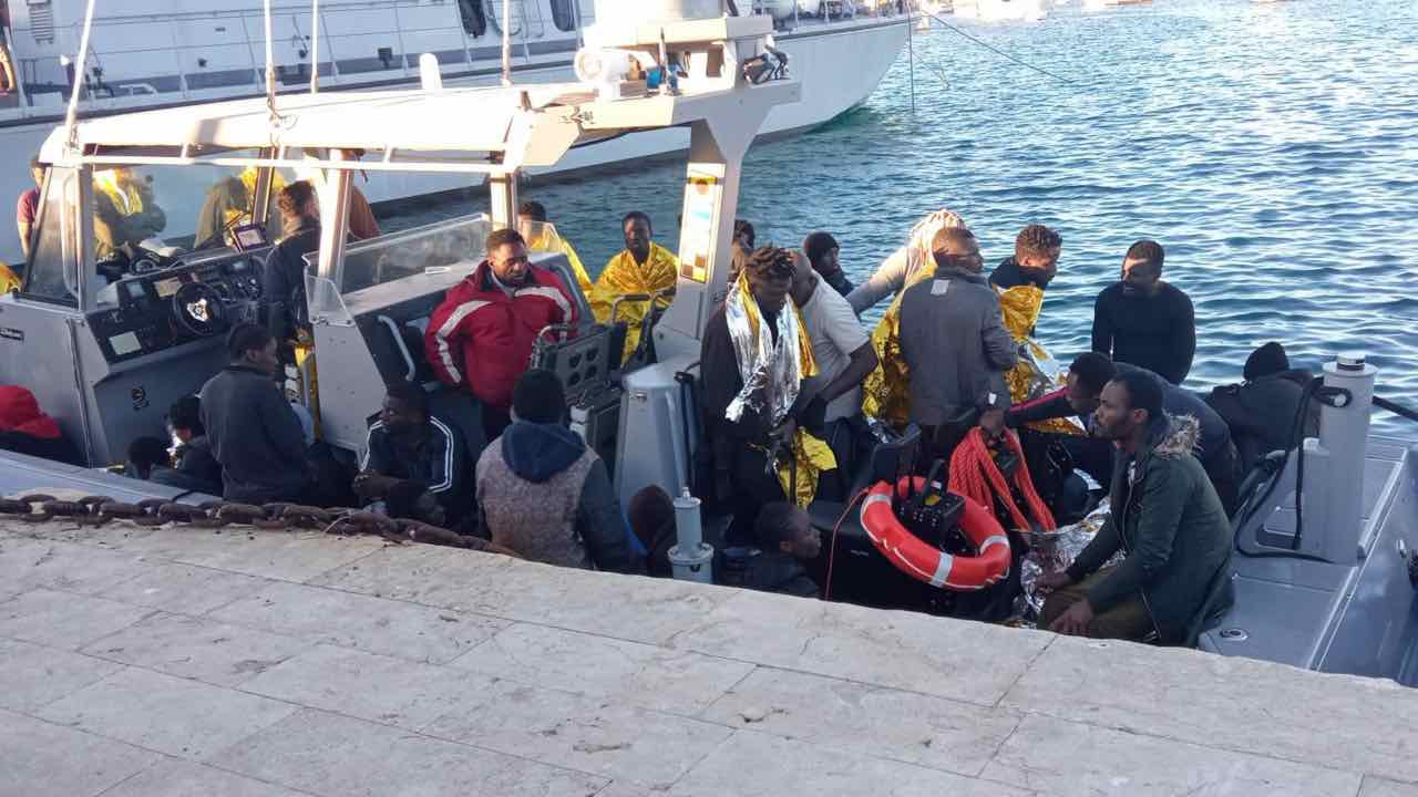 Migranti tratti in salvo