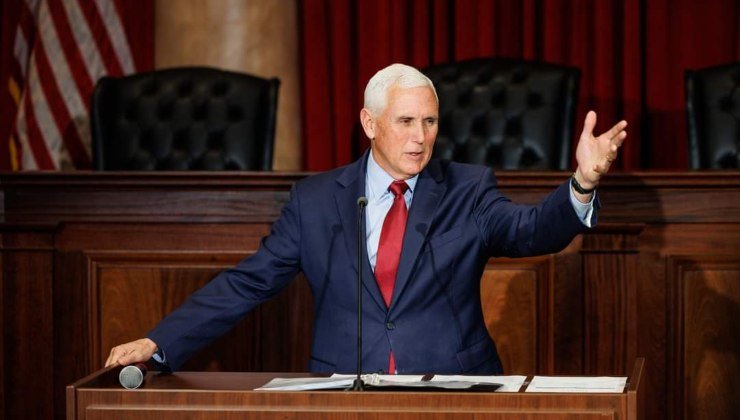 Mike Pence ex vicepresidente Usa 