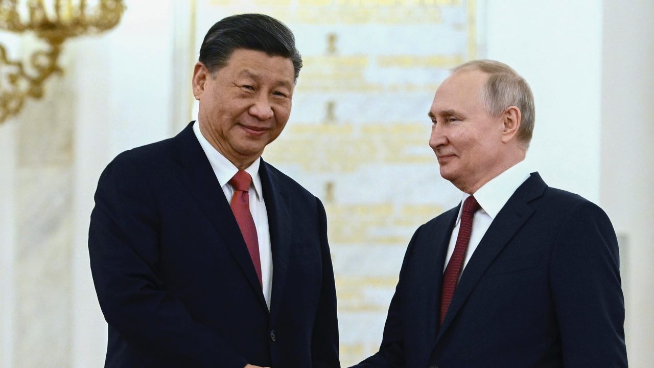 Mosca, Xi Jinping e Vladimir Putin