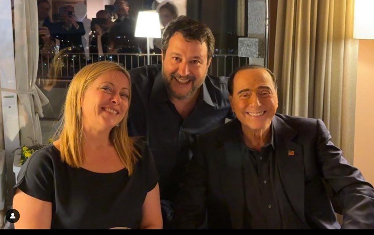 Post Instagram Silvio Berlusconi, insieme a Giorgia Meloni e Matteo Salvini