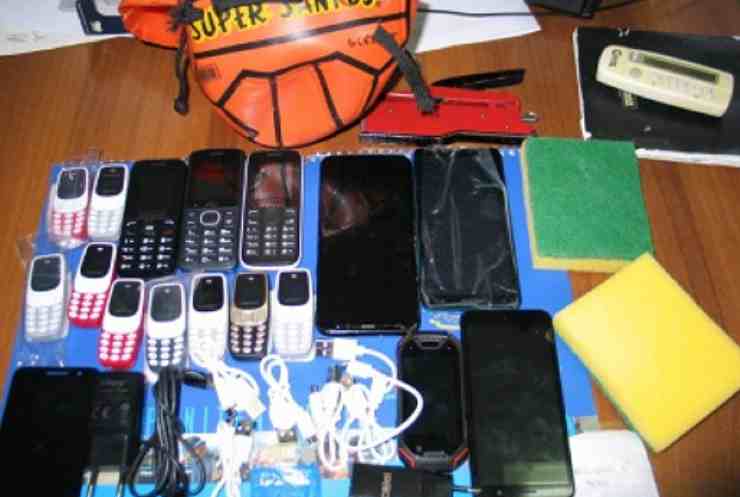Telefoni cellulari sequestrati nelle carceri