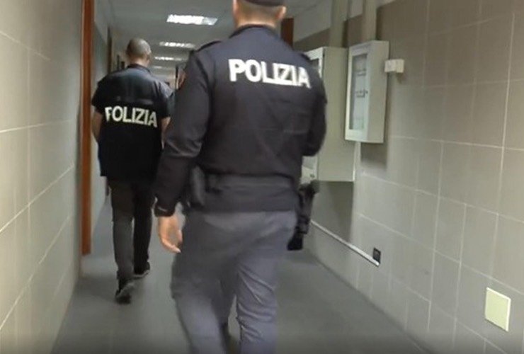 controllo da parte della polizia
