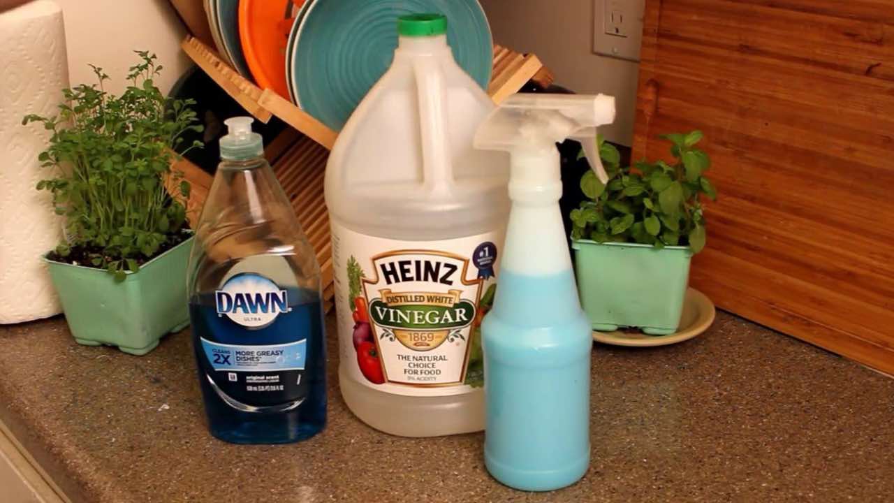 3 ingredienti per pulire