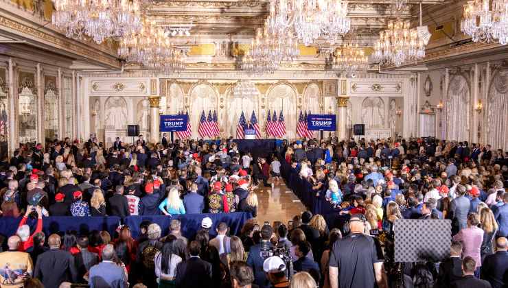 Sala gremita per il discorso di Trump 