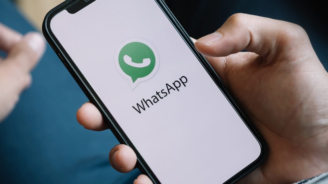 Whatsapp sui dispositivi