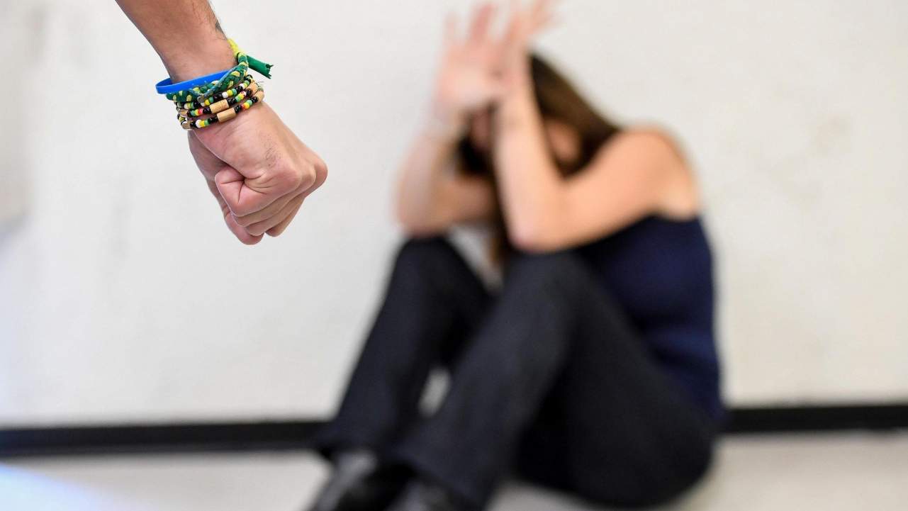 Aggressione-ad-una-donna