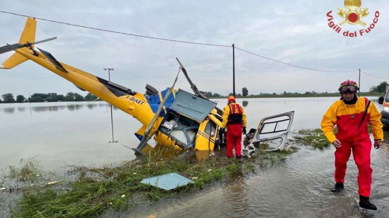 L'elicottero caduto a Belricetto di Lugo