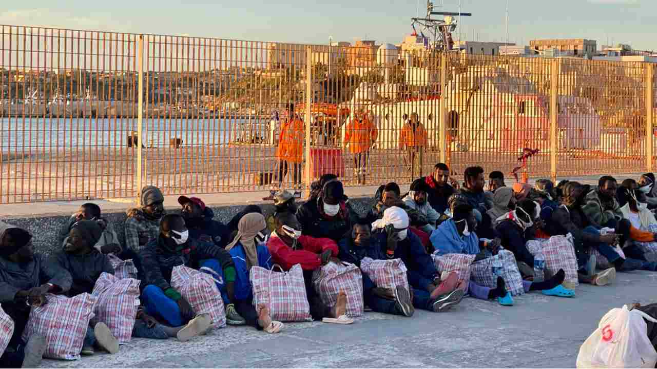 Migranti arrivati a Lampedusa