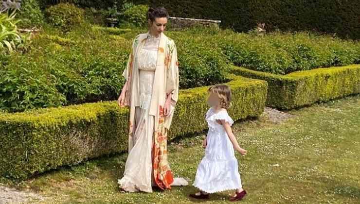 Rose Hanbury con la figlia Iris Marina Aline