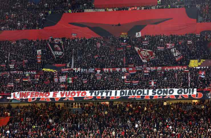 striscione Milan Inter
