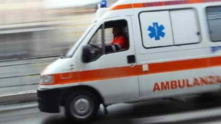 Ambulanza di corsa
