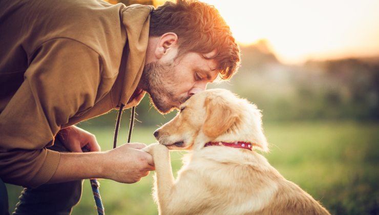 La storia di un uomo e del suo cane