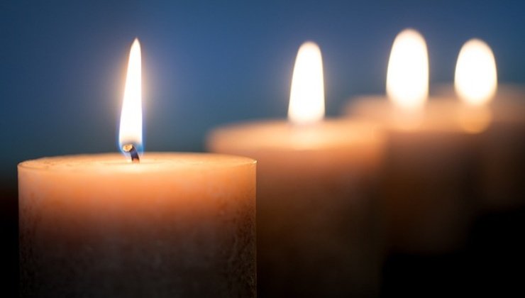 Qual è lo stipendio minimo di un becchino Qual è lo stipendio minimo di un becchino