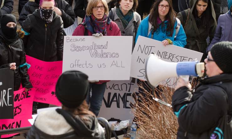 Protesta contro gl abusi sessuali