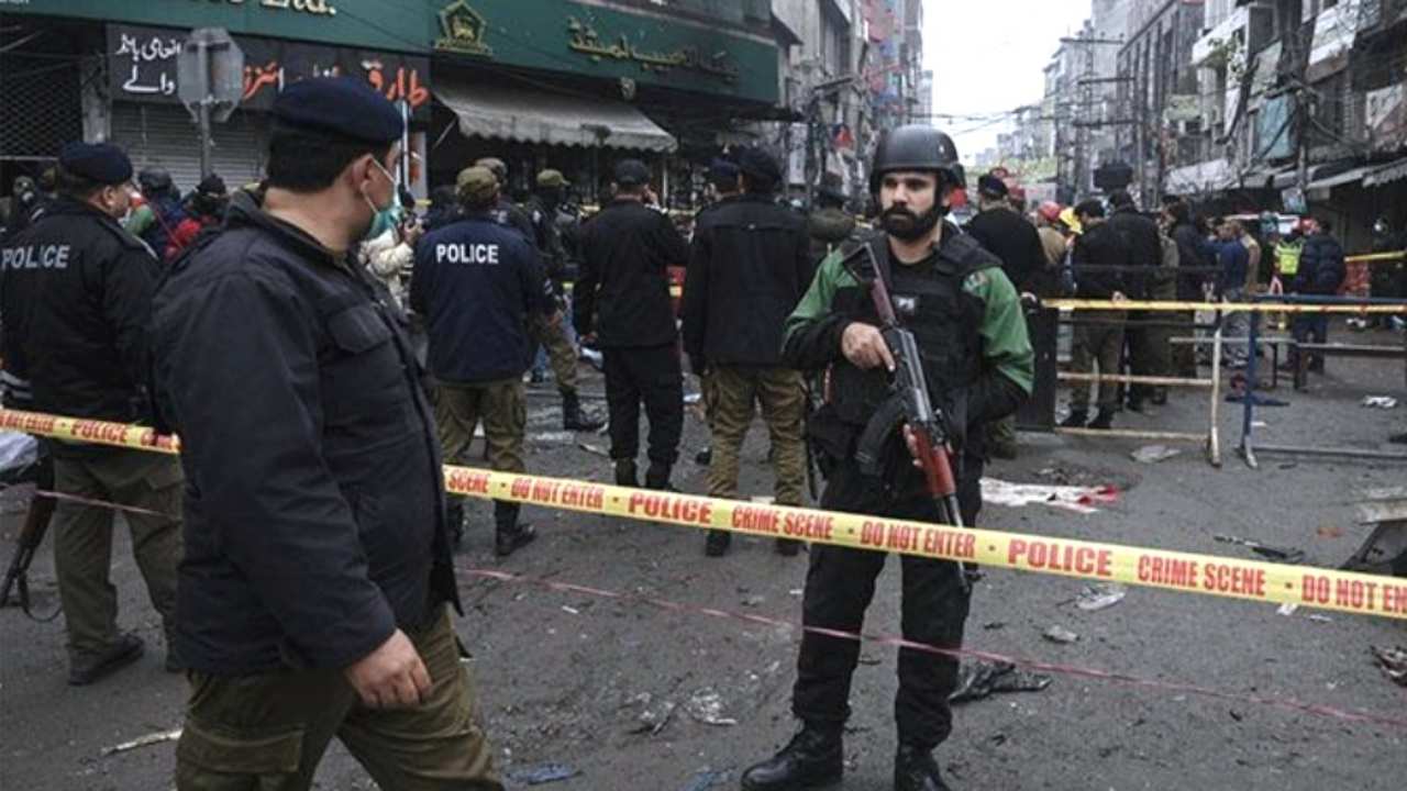 Bomba in Pakistan