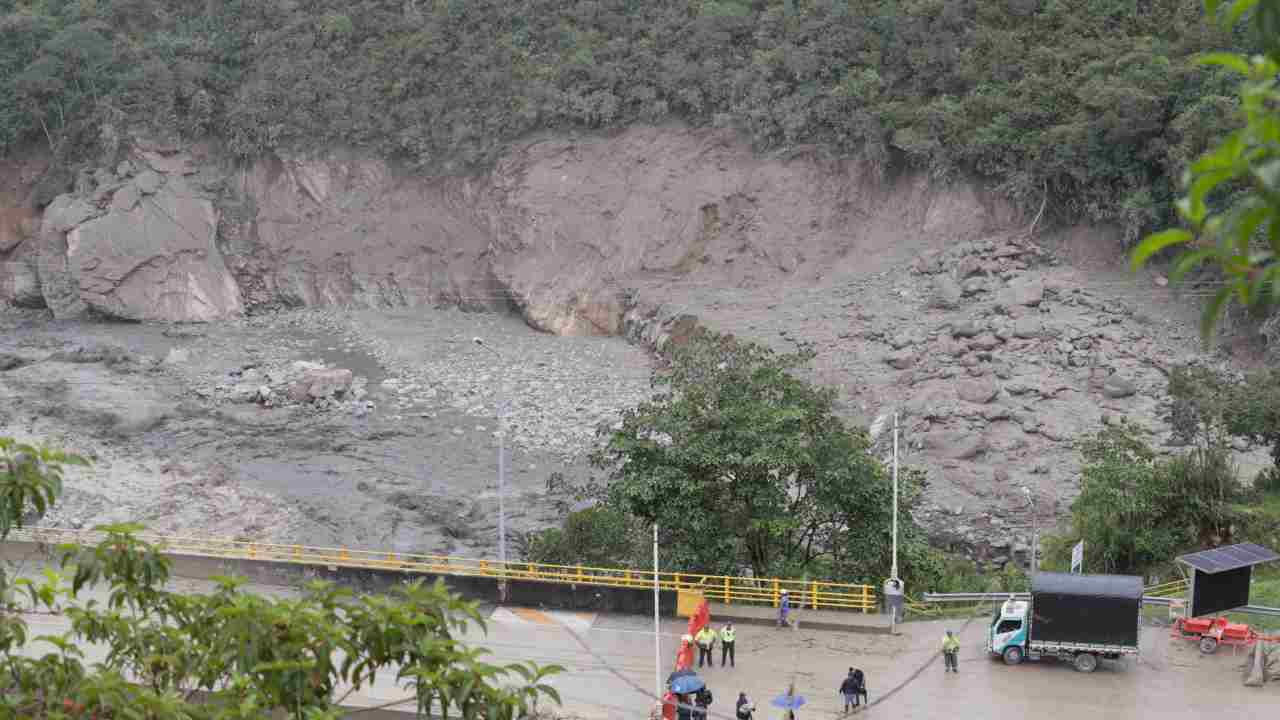 Danni della frana a Quetame