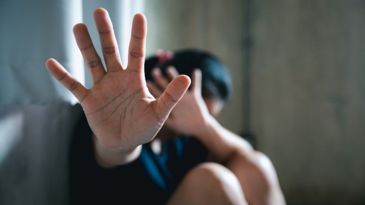 Violenza su una donna