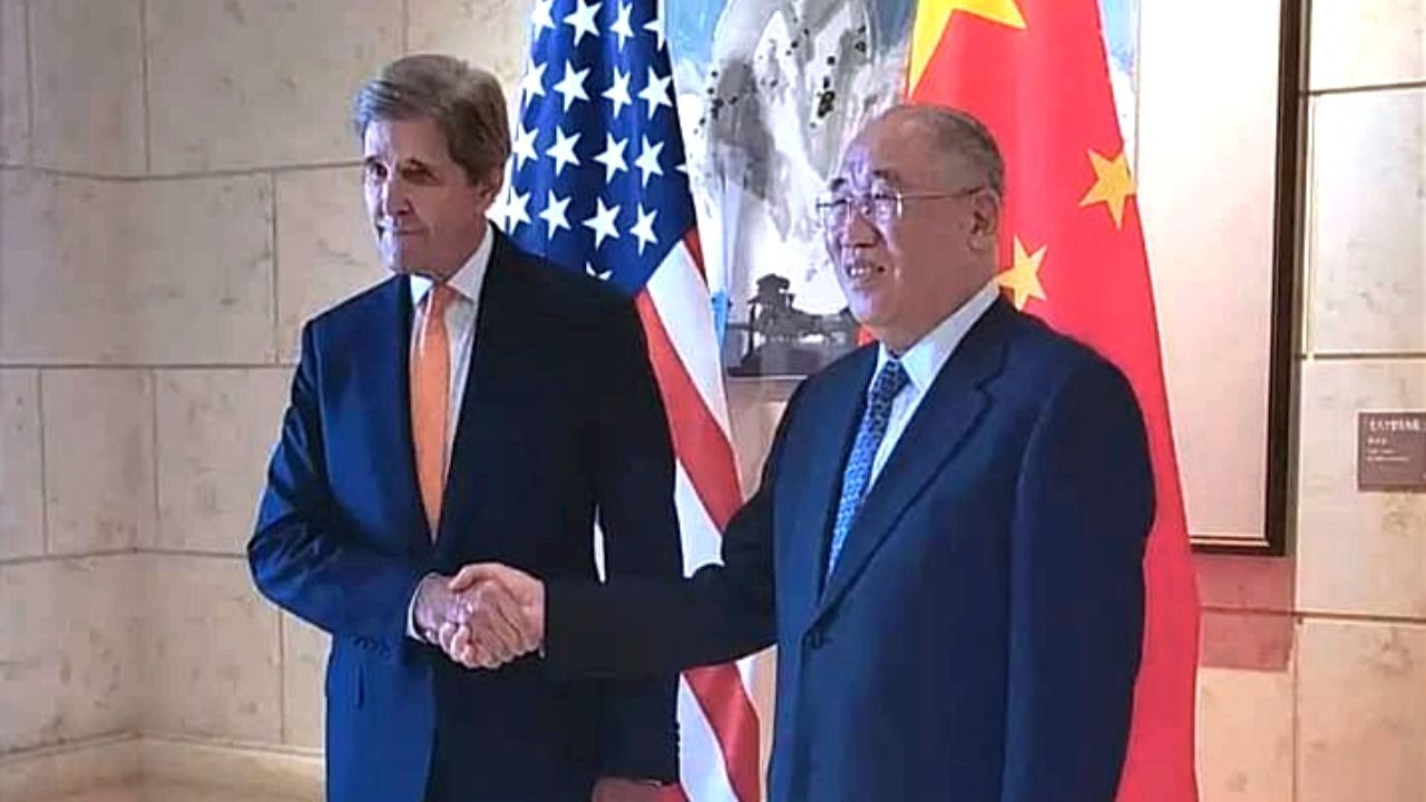 Kerry e Xie a Pechino