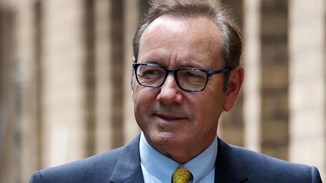 Kevin Spacey a Londra per il processo