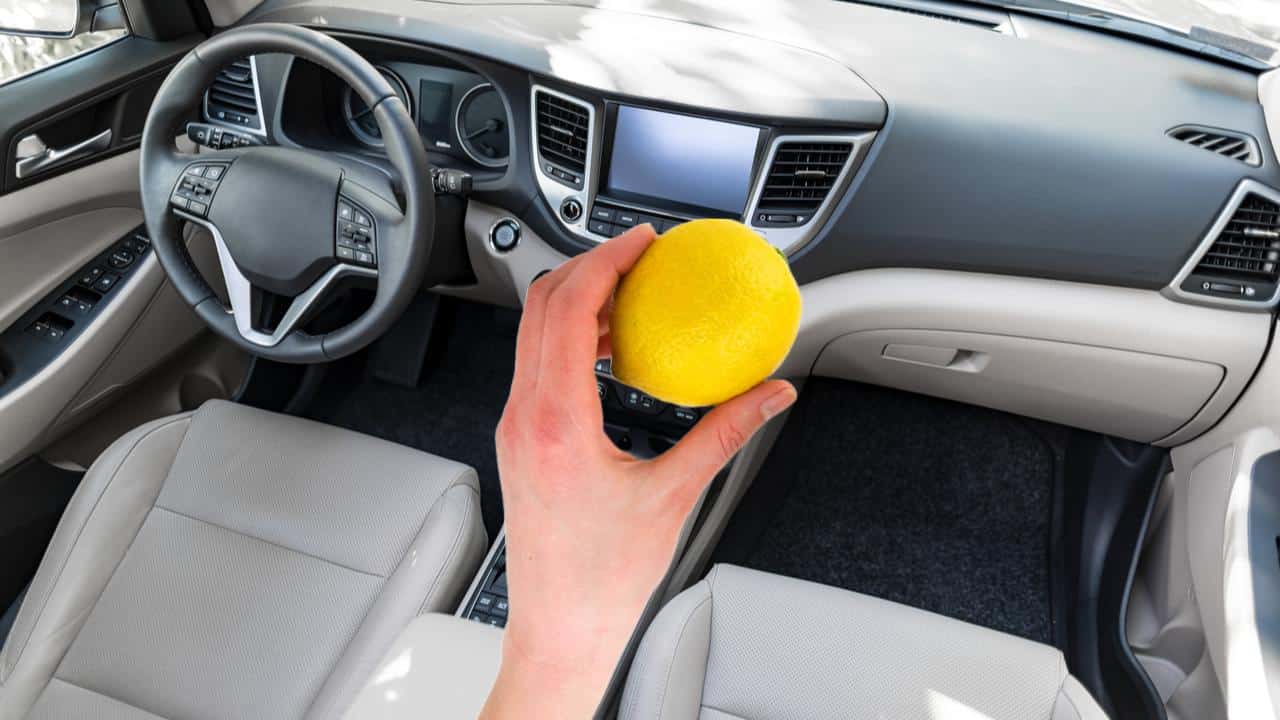 Limone in auto