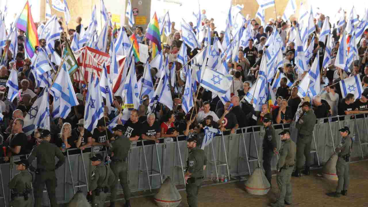 Manifestazione a Tel Aviv