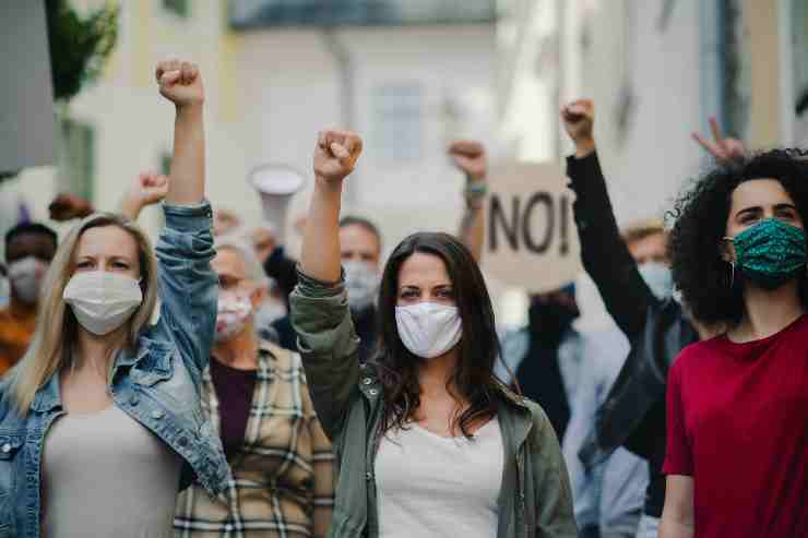 Manifestazione no vax