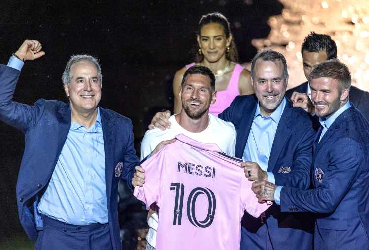 Presentazione di Messi