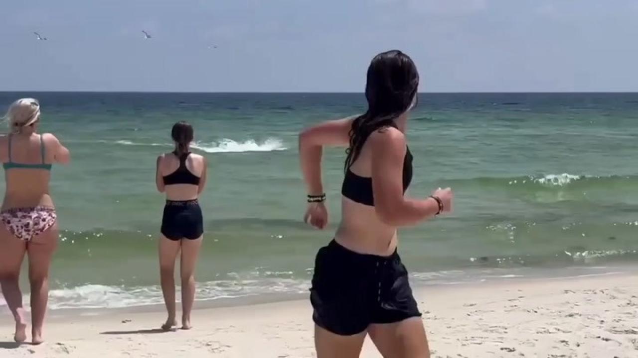 Ragazze in spiaggia