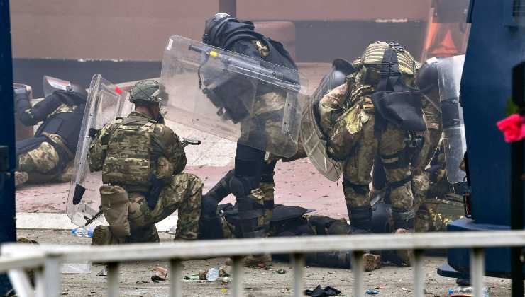 Scontri tra Nato e serbi