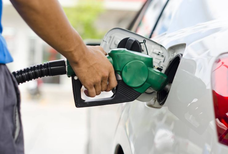 Torna il problema del caro benzina