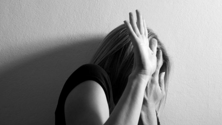 Violenza su una donna