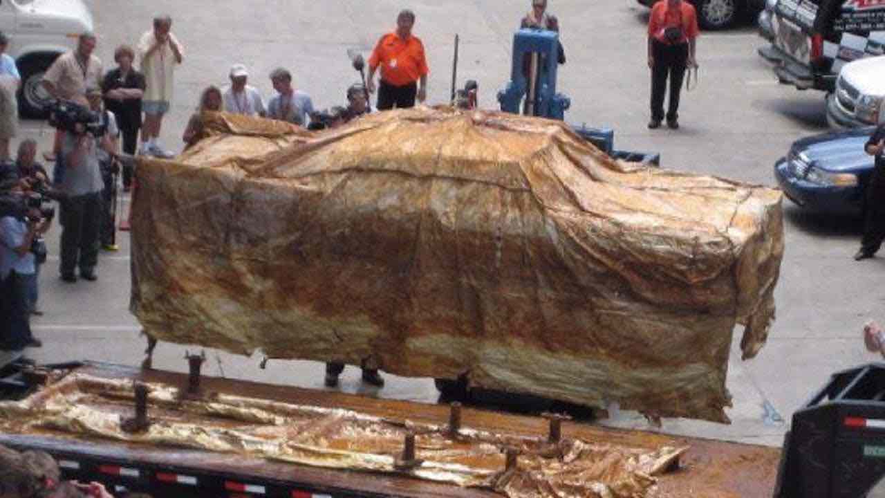 macchina sepolta da 50 anni