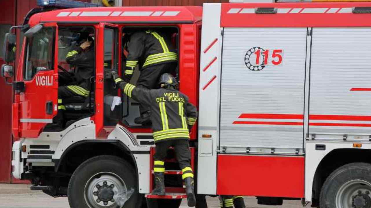 Camion Vigili del Fuoco