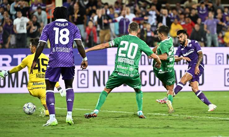 Fiorentina-Rapid Vienna, gol di Nico Gonzalez