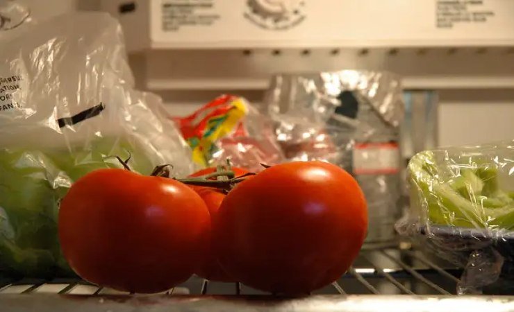 Pomodori nel frigo: perché è un errore