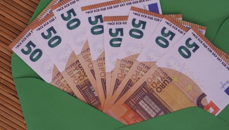 Aumento di 130 € Aumento di 130 €