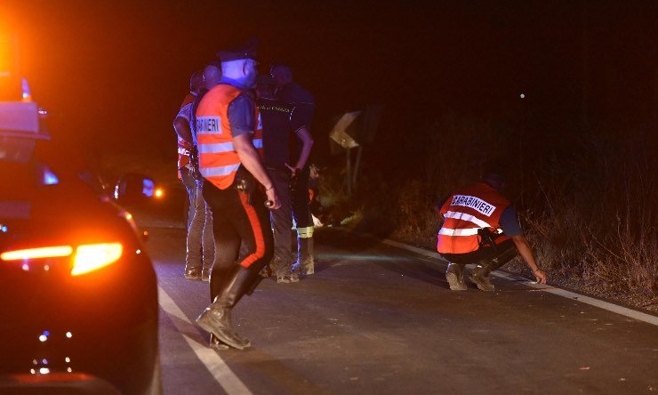 Carabinieri sul luogo dell'incidente (foto archivio)