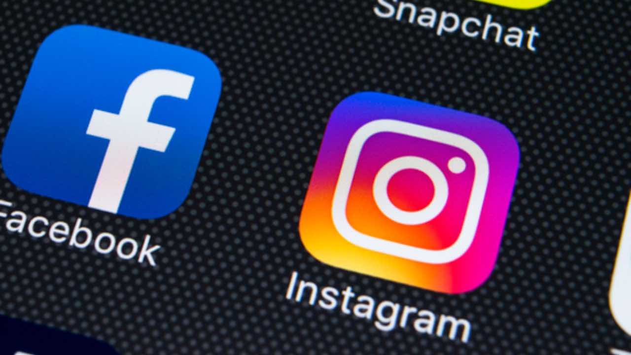 Instagram e Facebook a pagamento: Meta studia gli abbonamenti 
