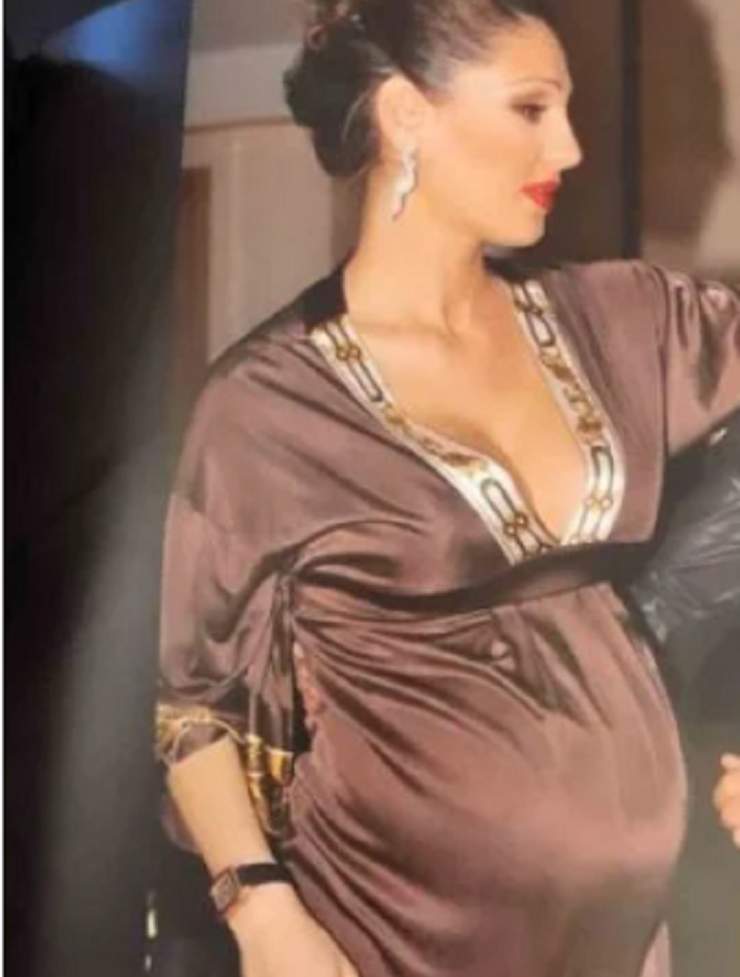 Anna Tatangelo incinta