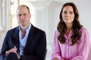 "La situazione sta precipitando": Royal Family, ore d'ansia per William e Kate